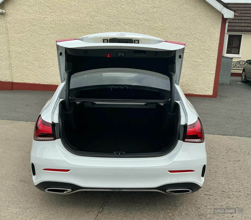Mercedes-Benz A Class A200 Amg Line White #5