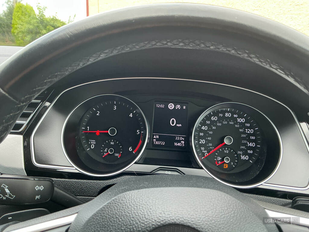 Volkswagen Passat Volkswagen Passat Estate Sel 2.0 Tdi Evo 150Ps 6-S Grey #15