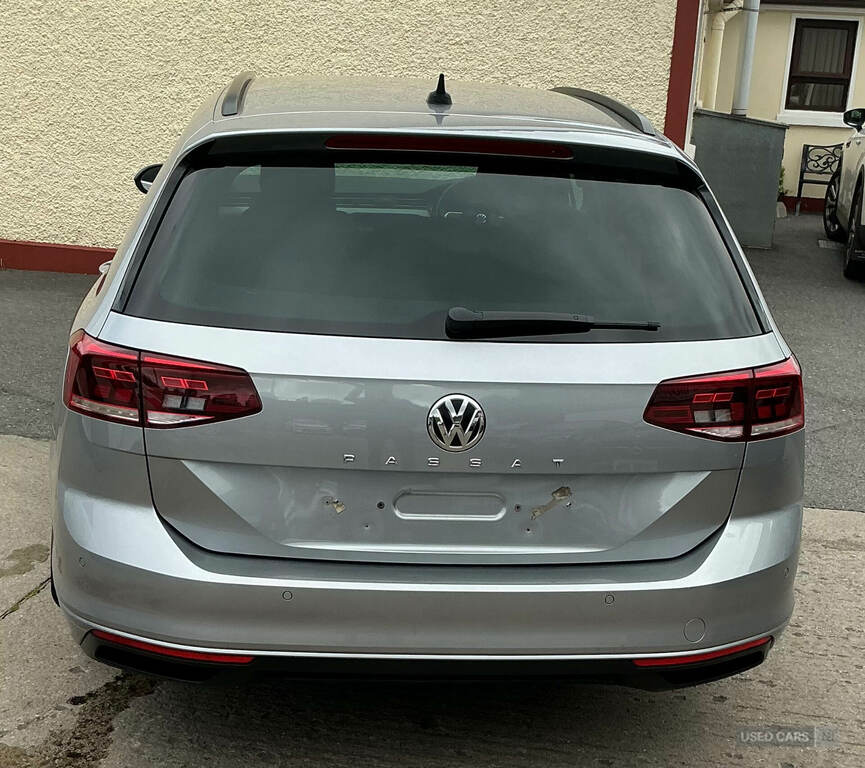 Volkswagen Passat 2.0 Tdi Evo Scr Se Nav Dsg Silver #4