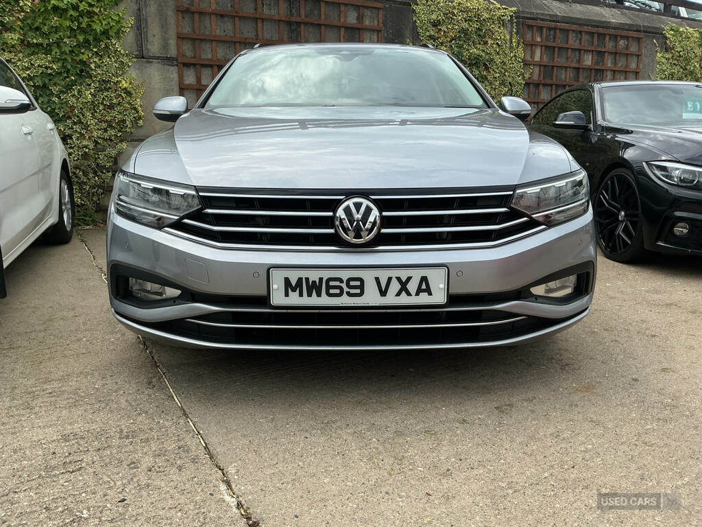 Volkswagen Passat Volkswagen Passat Estate Sel 2.0 Tdi Evo 150Ps 6-S Grey #9