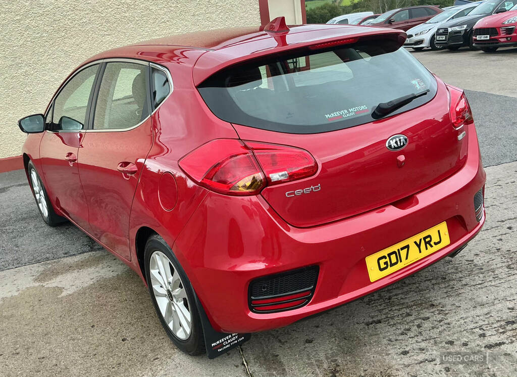 Kia Ceed 1.6 Gdi Isg 2 Red #2