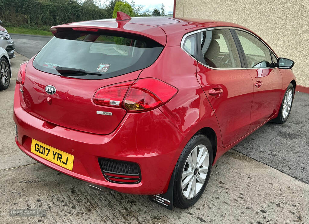 Kia Ceed 1.6 Gdi Isg 2 Red #6
