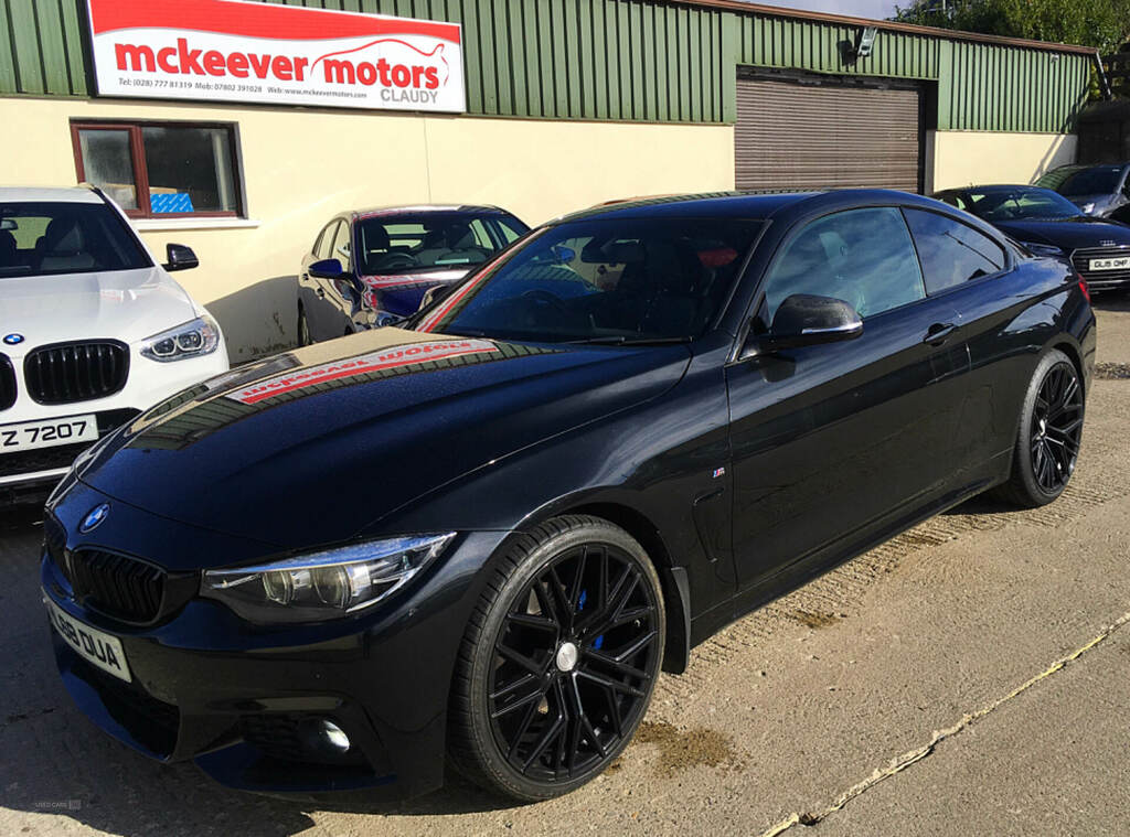 BMW 4 Series 420D 190 M Sport Professional Media Black #2