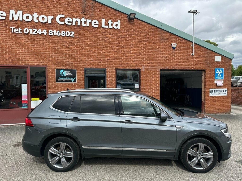 Volkswagen Tiguan Allspace 1.5L Match Grey #3