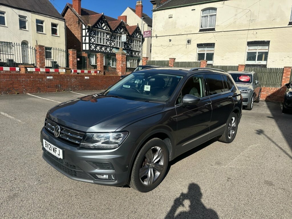 Volkswagen Tiguan Allspace 1.5L Match Grey