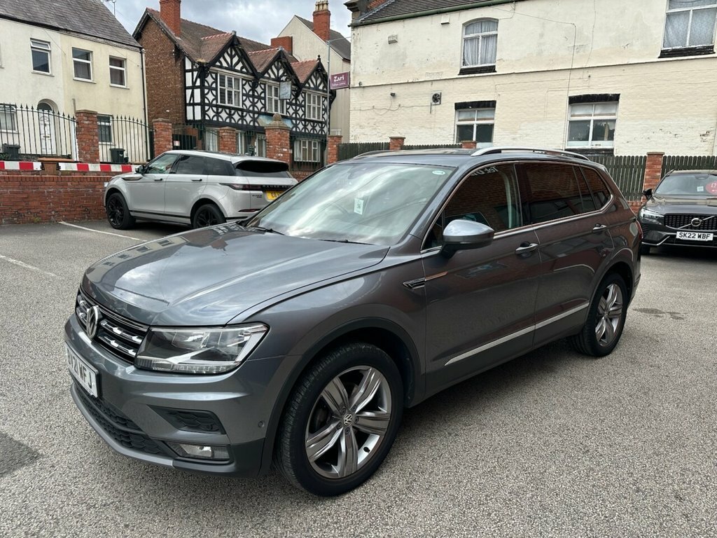 Volkswagen Tiguan Allspace 1.5L Match Grey #6