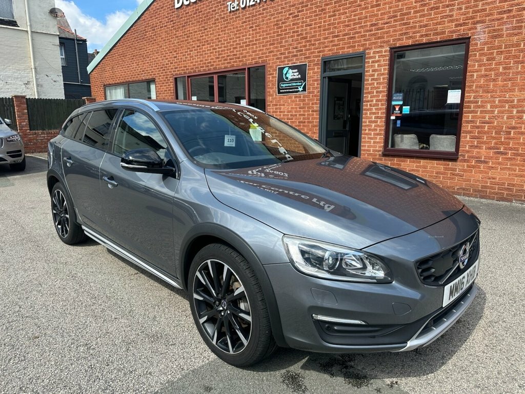 Volvo V60 Cross Country Lux Nav Grey #20
