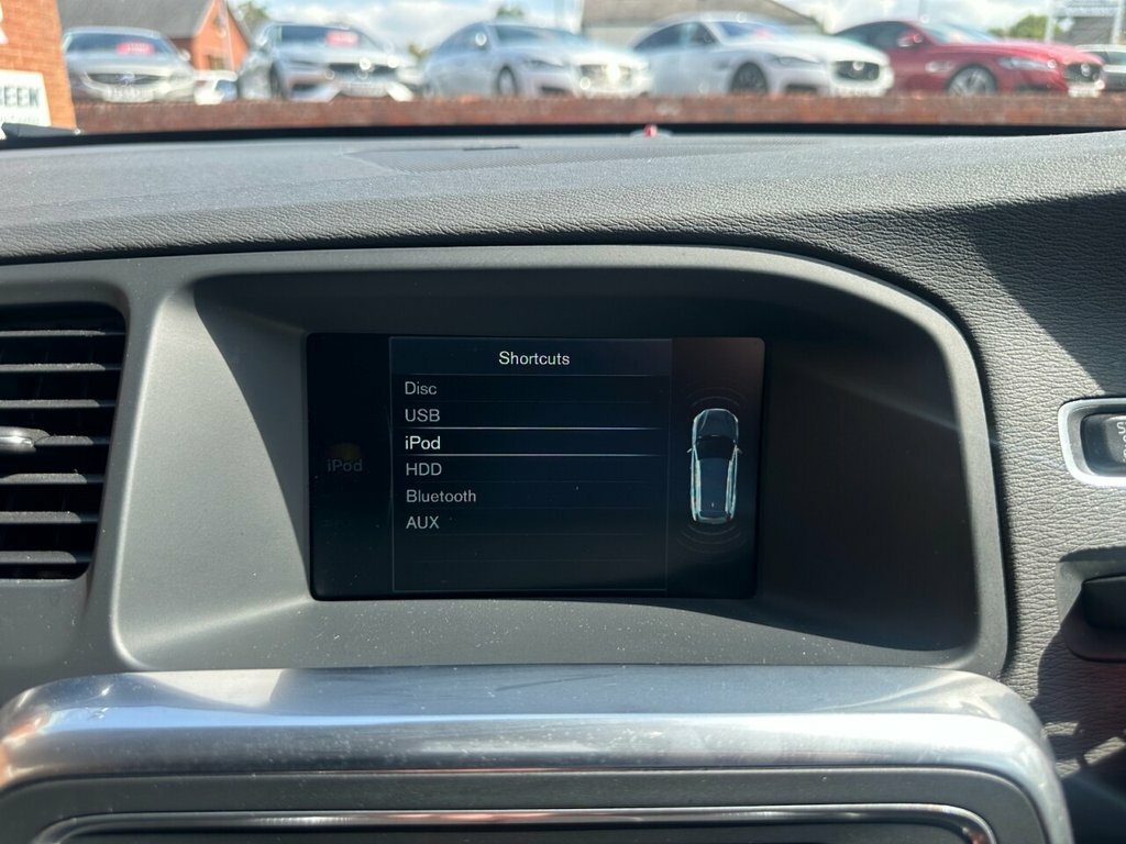 Volvo V60 Cross Country Lux Nav Grey #14