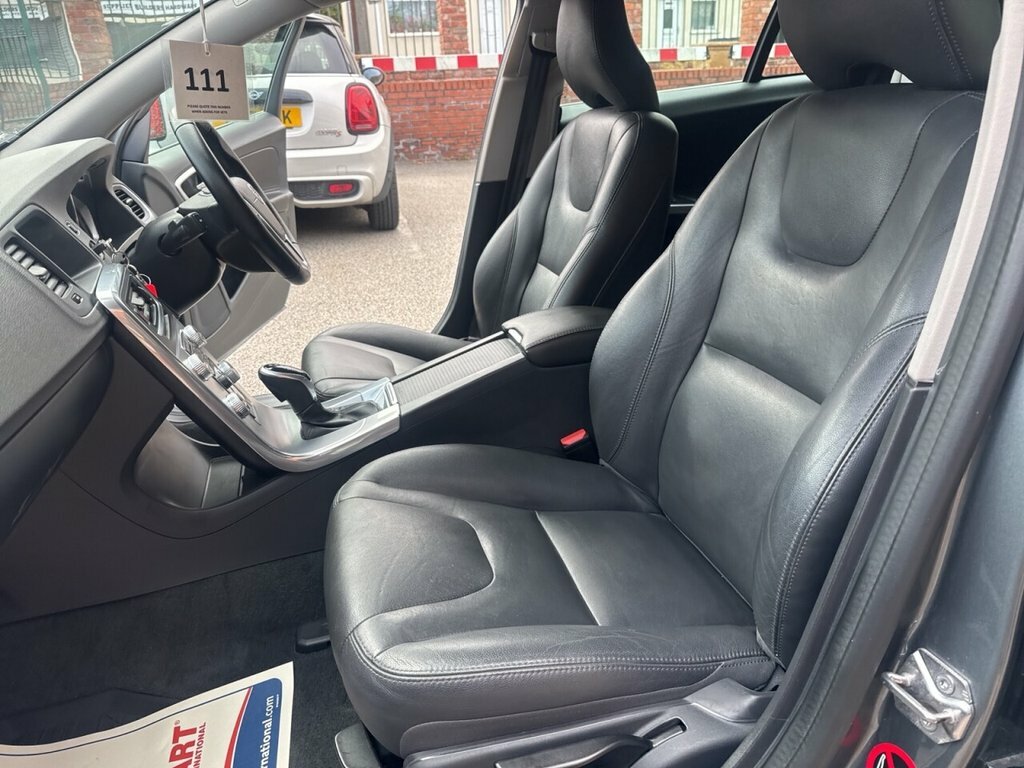 Volvo V60 T4 Se Nav Estate Euro 6 Ss 190 Grey #7