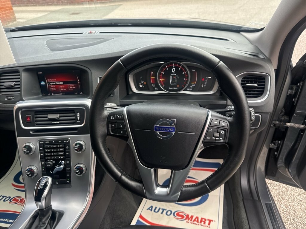 Volvo V60 T4 Se Nav Estate Euro 6 Ss 190 Grey #30