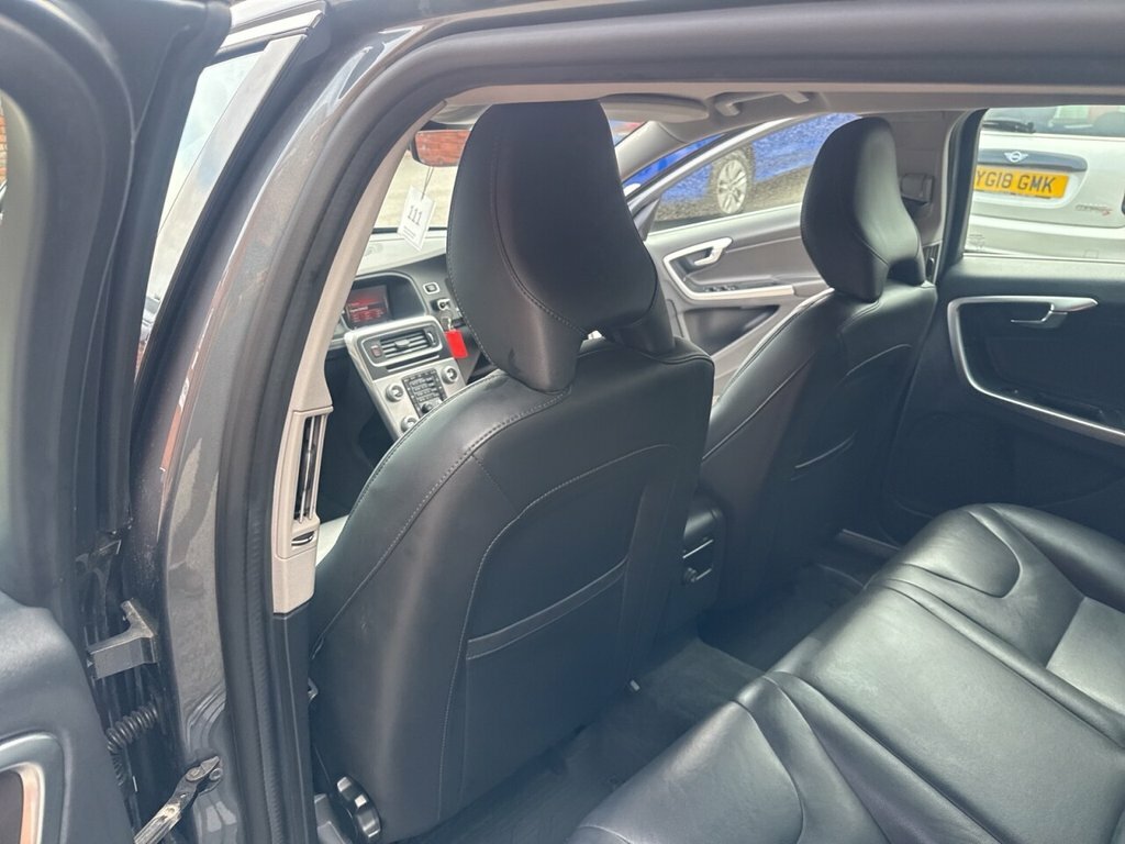 Volvo V60 T4 Se Nav Estate Euro 6 Ss 190 Grey #17