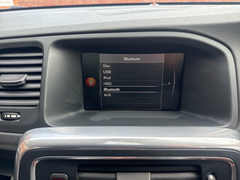Volvo V60 T4 Se Nav Estate Euro 6 Ss 190 Grey #13