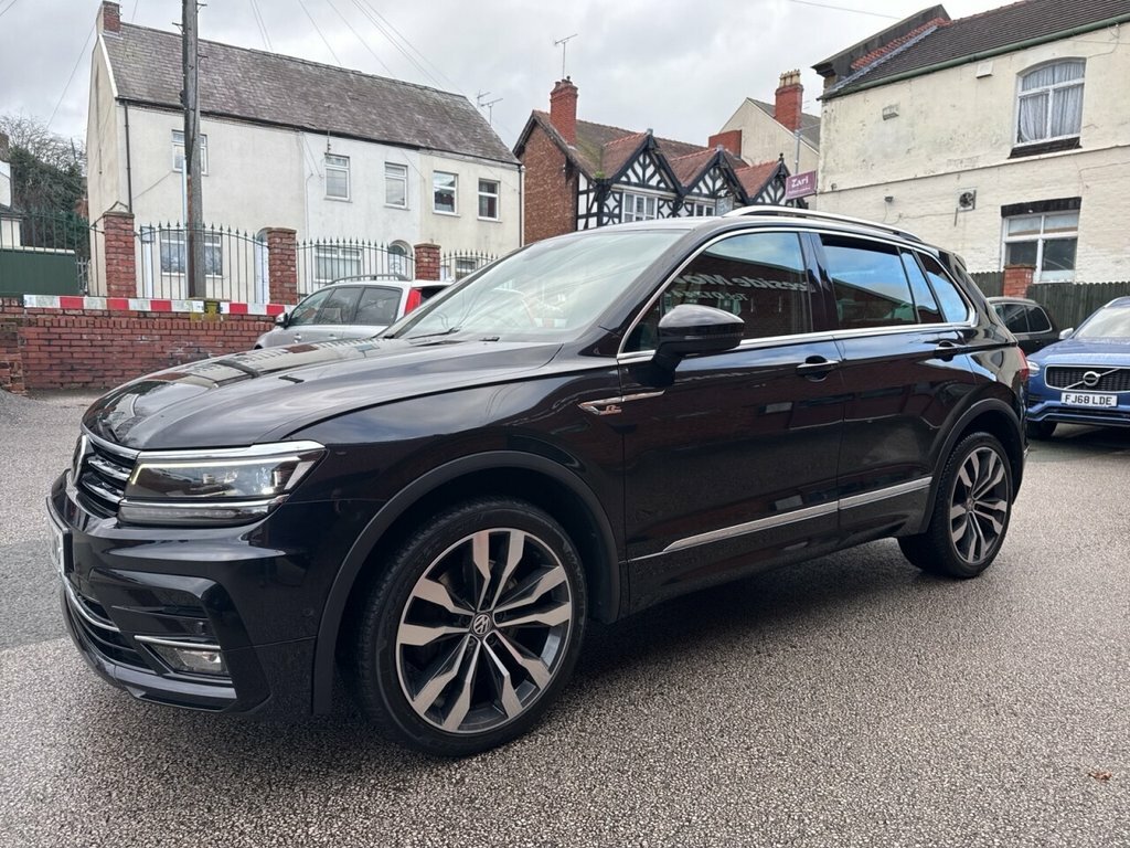 Volkswagen Tiguan 2L R-line Tech Black #2
