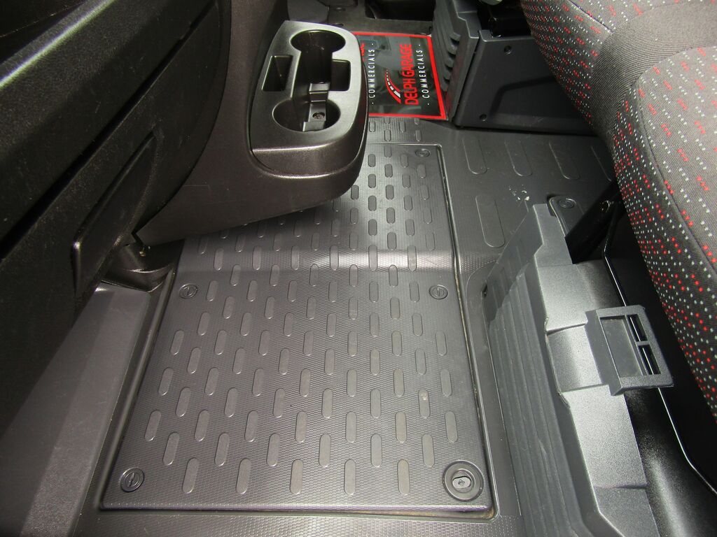 Peugeot Boxer 2.2 Bluehdi 335 Professional Premium Panel Van 5 Grey #22