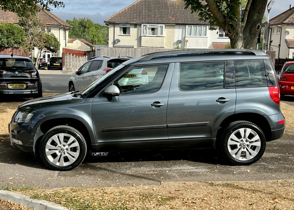 Skoda Yeti 1.2 Tsi Se L Grey #4