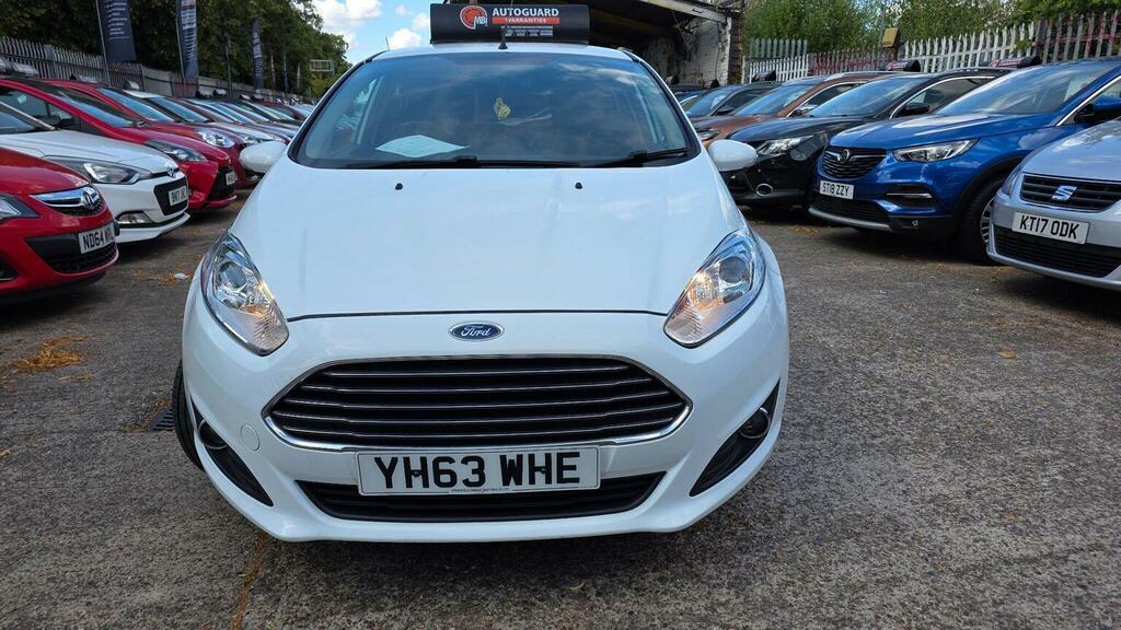 Ford Fiesta 1.0T Ecoboost Titanium X White #11