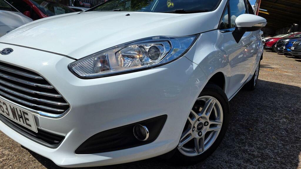Ford Fiesta 1.0T Ecoboost Titanium X White #7