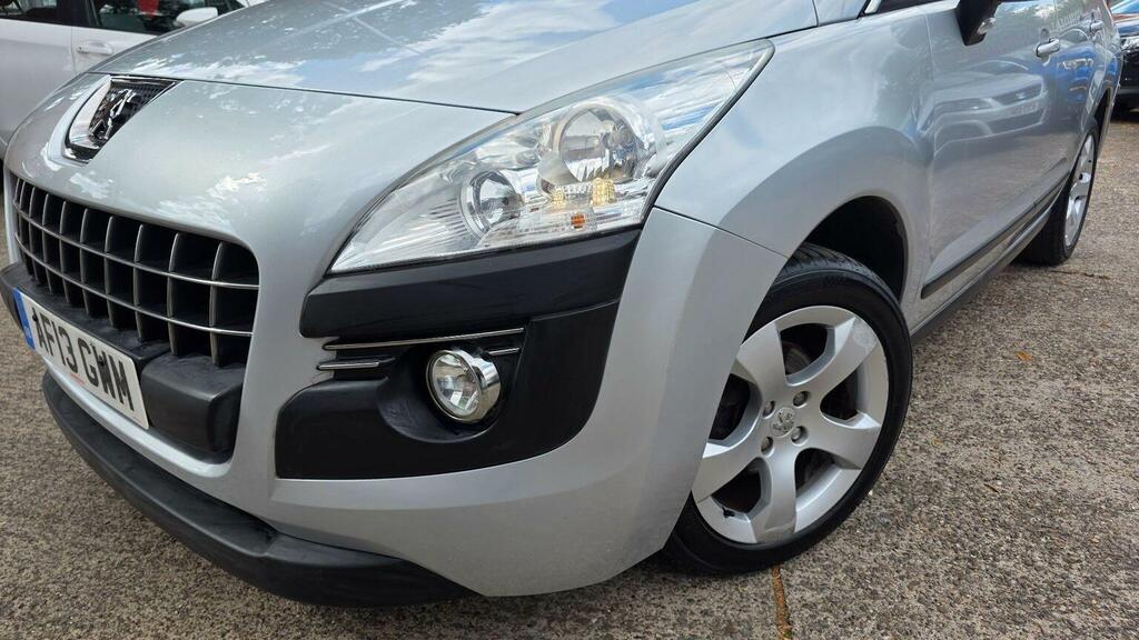 Peugeot 3008 Hdi Active Black #8