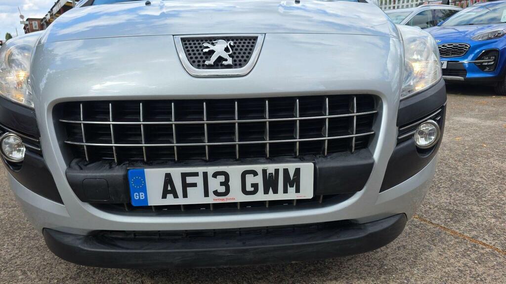 Peugeot 3008 Hdi Active Black #12