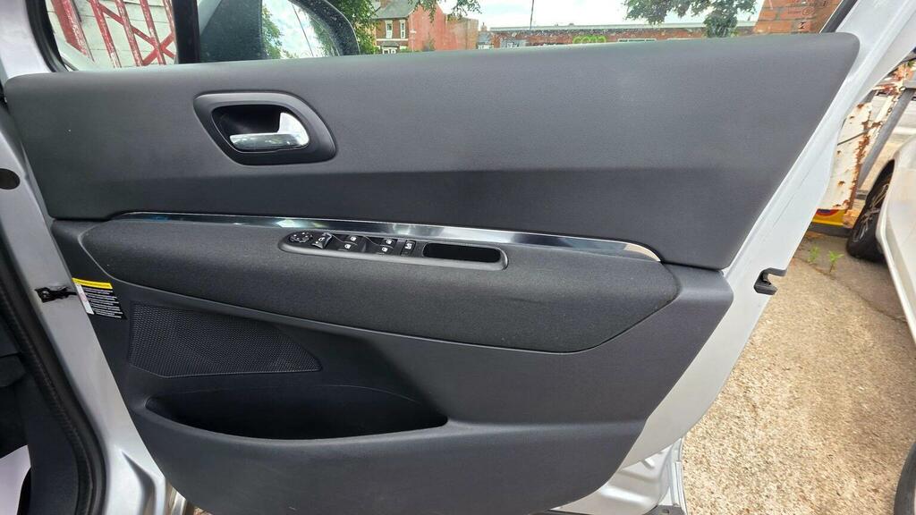 Peugeot 3008 Hdi Active Black #27