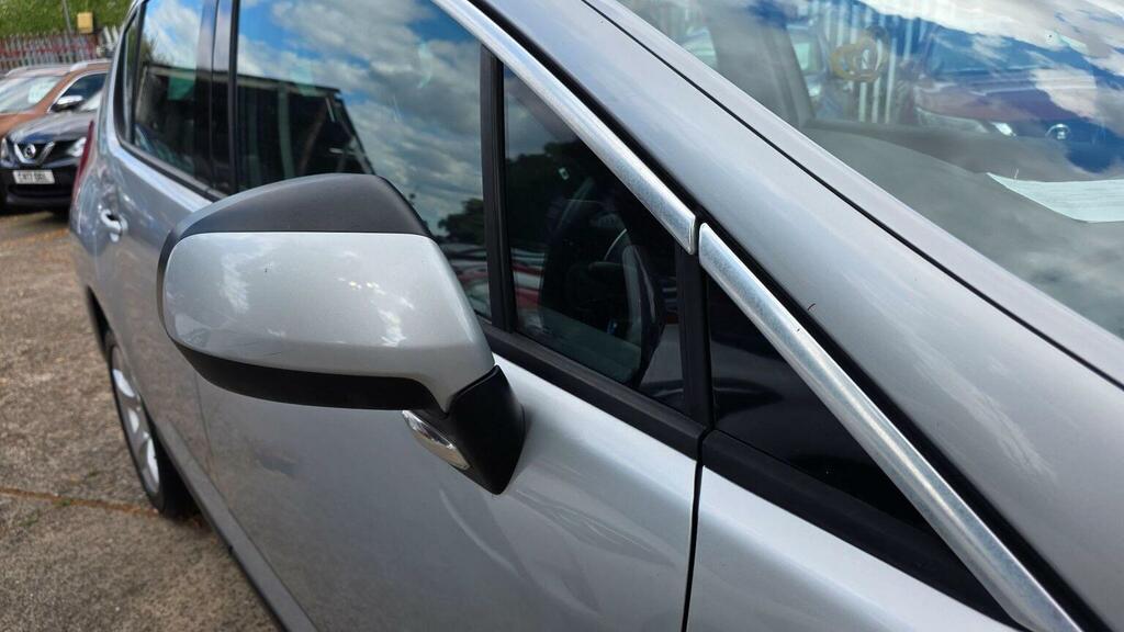 Peugeot 3008 Hdi Active Black #14