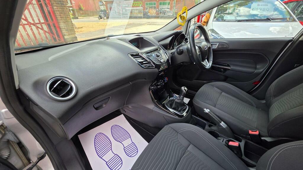 Ford Fiesta 1.25 Style Euro 5 Silver #14