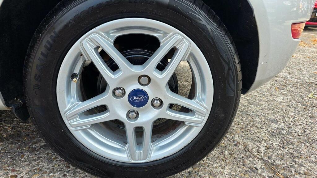 Ford Fiesta 1.25 Style Euro 5 Silver #27