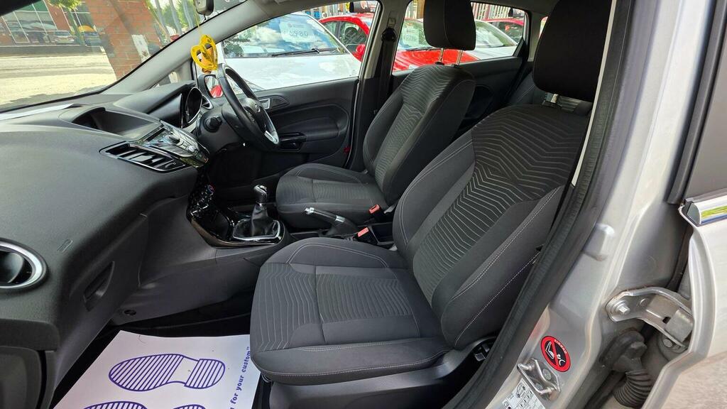 Ford Fiesta 1.25 Style Euro 5 Silver #35