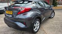 Toyota C-Hr Dynamic Hev Cvt Vvt-i White #46