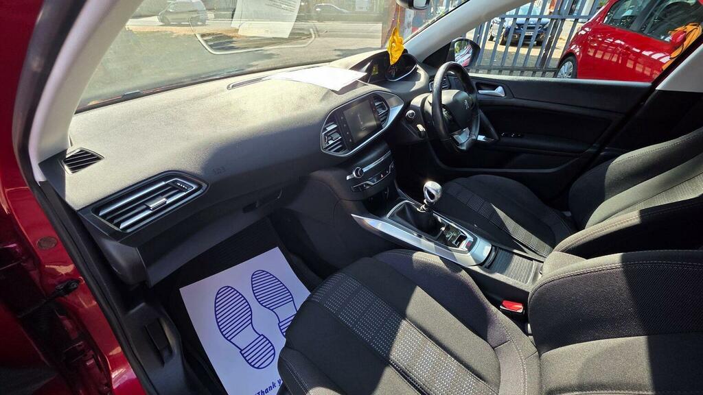 Peugeot 308 1.2 Puretech Allure Eat Euro 6 Ss Black #25
