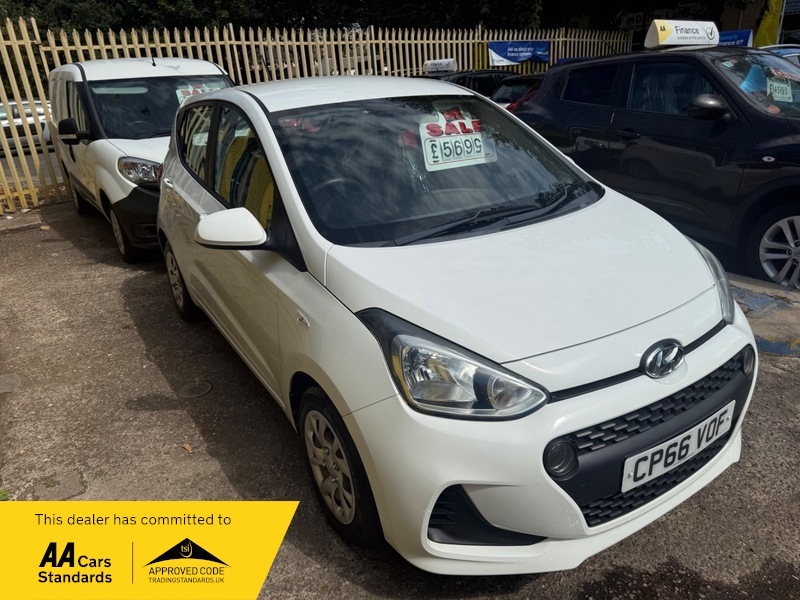 Hyundai I10 Se White #2