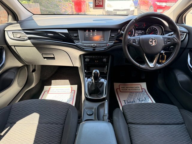 Vauxhall Astra 1.4I Turbo Sri Nav Hatchback Eur Black #3