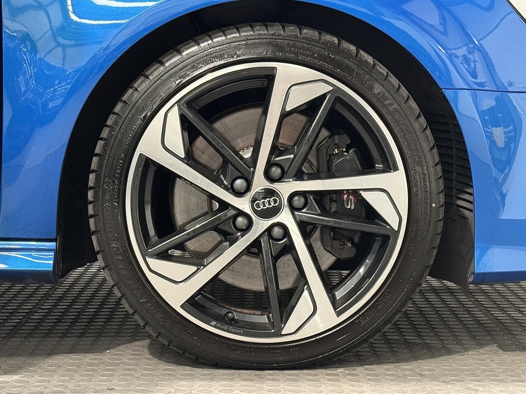 Audi S3 2.0 Tfsi Black Edition Sportback S Tron Blue
