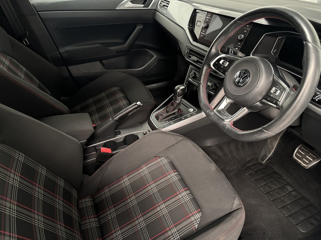 Volkswagen Polo Tsi Gti White #3