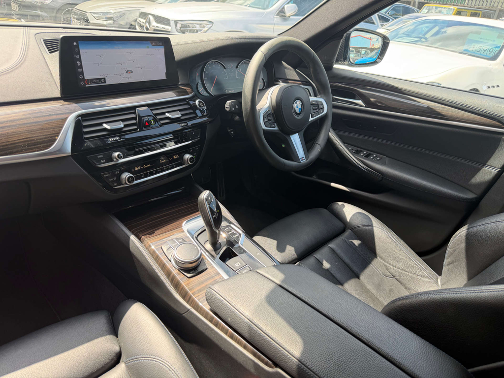 BMW 5 Series 520D Xdrive M Sport 4Wd WM17UMW White #3