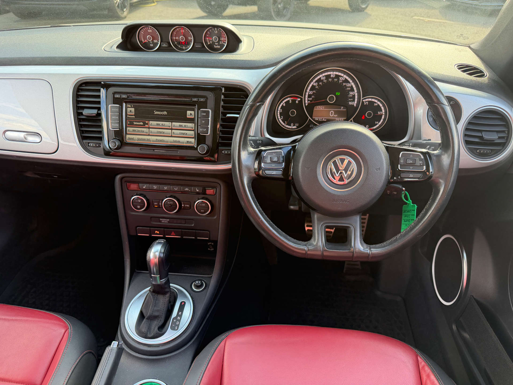 Volkswagen Beetle Sport Tdi #6