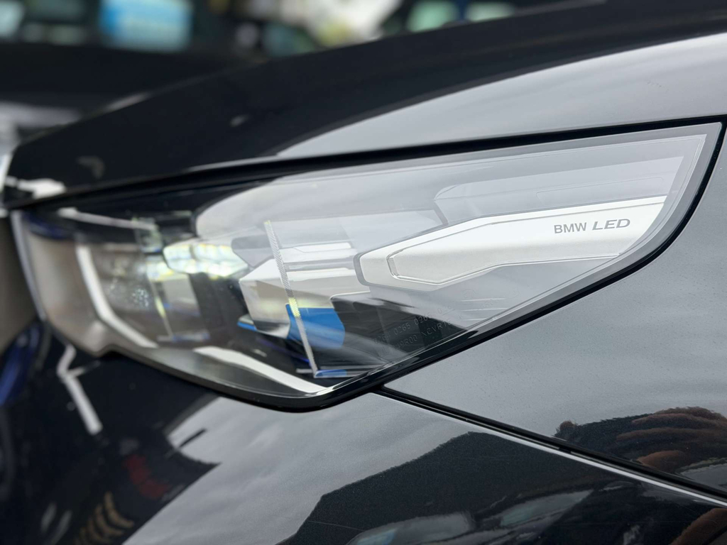 BMW 5 Series 2.0 530E 12Kwh M Sport Touring Plug In Black #19