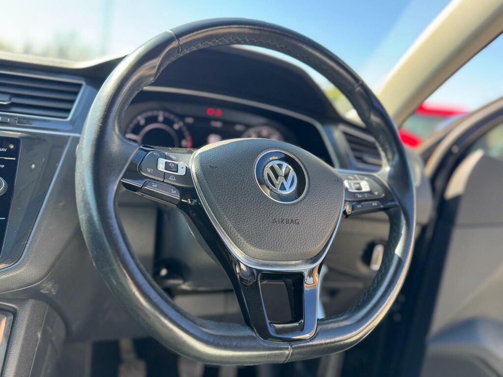 Volkswagen Tiguan Grey #21