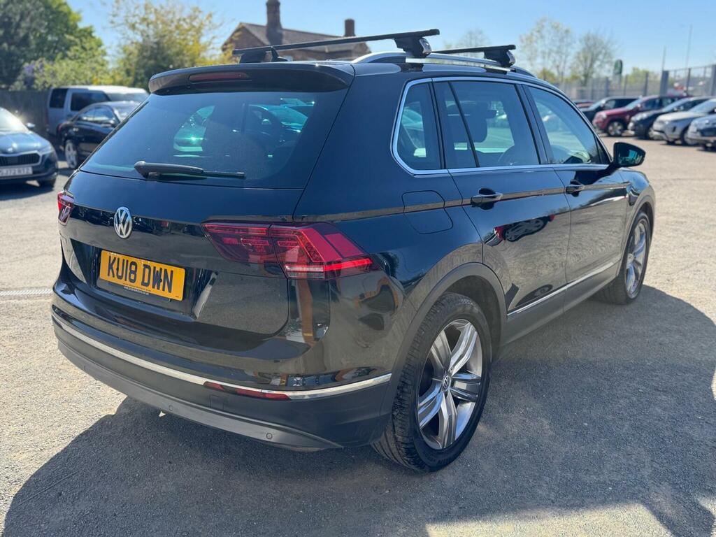 Volkswagen Tiguan 2.0 Tdi Sel Euro 6 Ss Black #5
