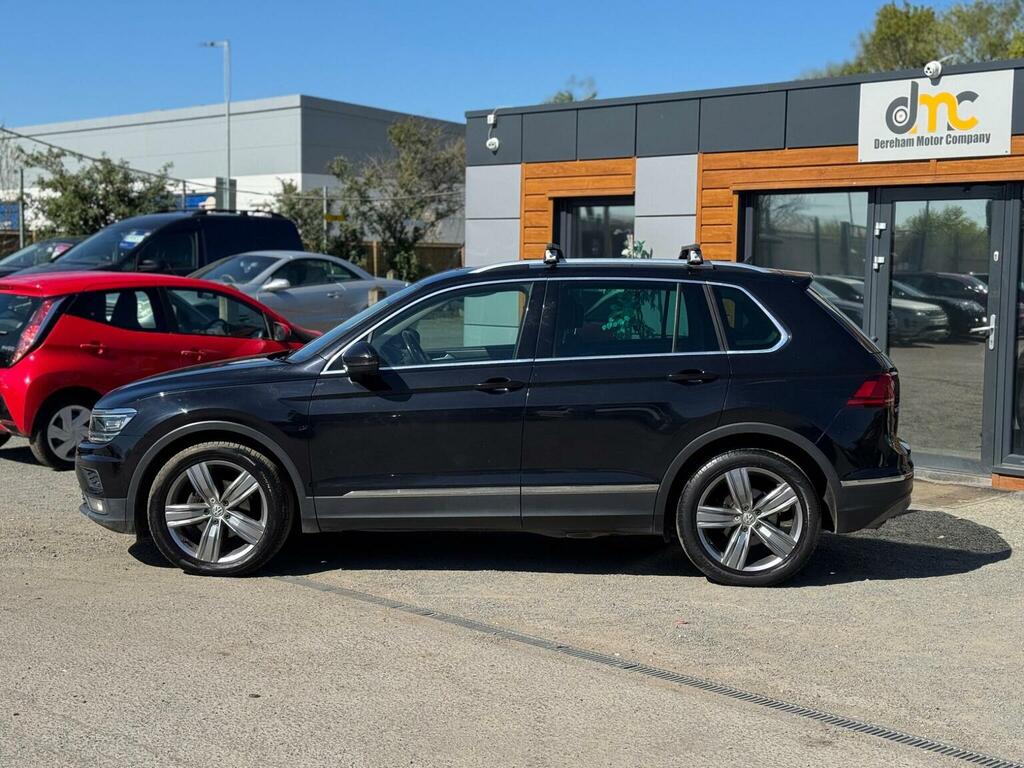 Volkswagen Tiguan 2.0 Tdi Sel Euro 6 Ss Black #2
