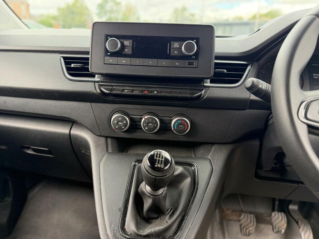 Nissan TOWNSTAR 1.3 Acenta Van White #14