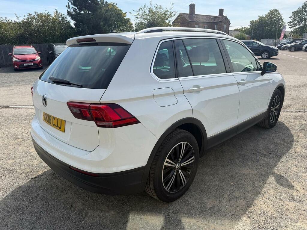 Volkswagen Tiguan 1.4 Tsi Se Euro 6 Ss White #3