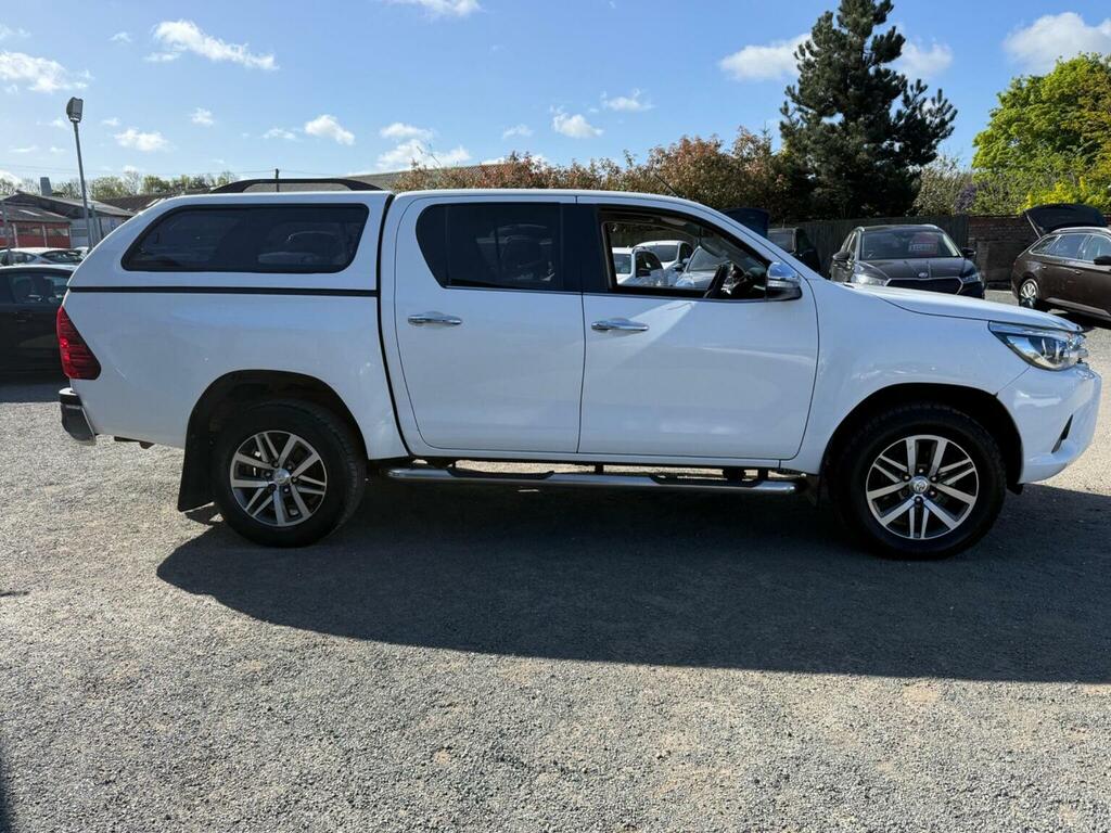 Toyota HILUX 2.4 D-4d Invincible 4Wd Euro 6 Tss, 3.5T White #4