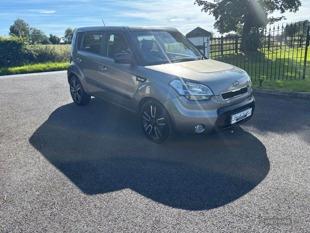 Kia Soul 1.6 Crdi Tempest Silver #2