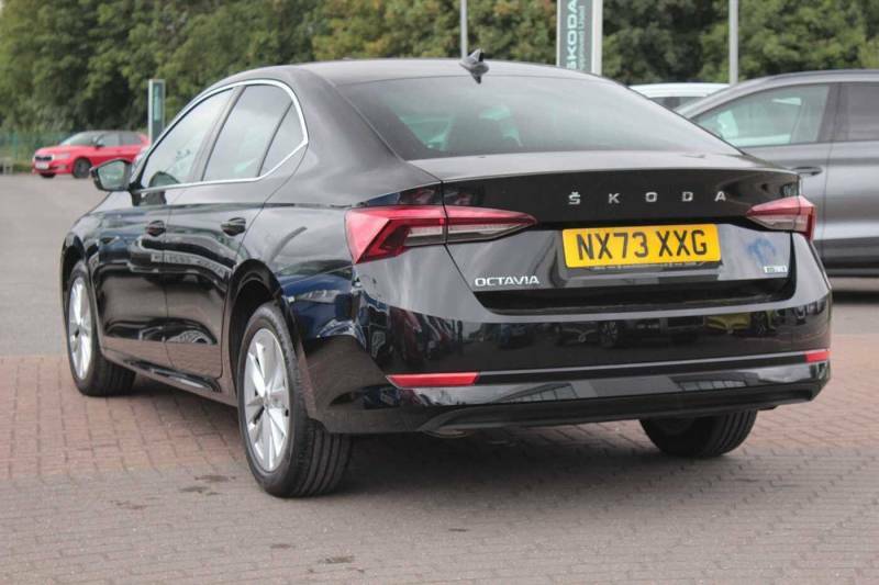 Skoda Octavia 1.5 Tsi E-tec Se L Dsg - 2023 73 Black #3