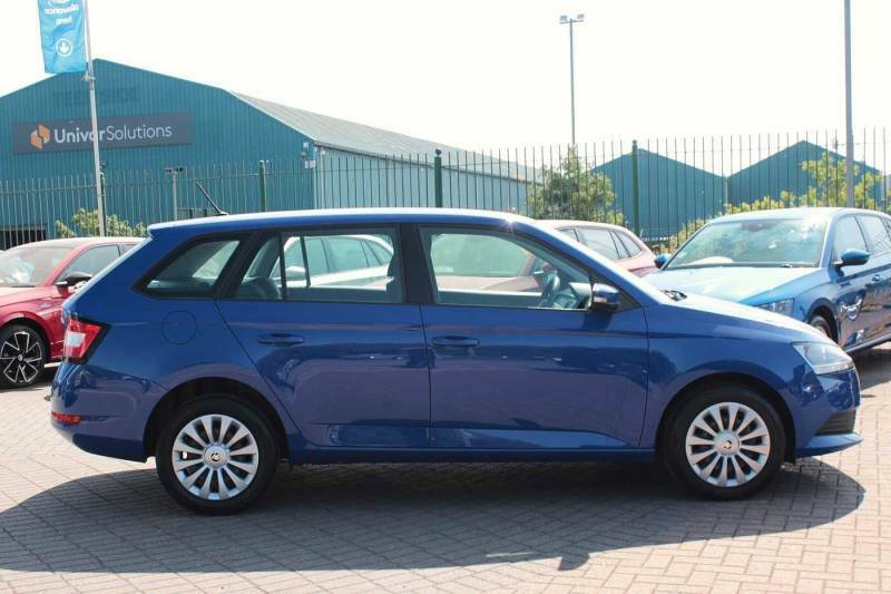 Skoda Fabia 1.0 Tsi S Blue #4