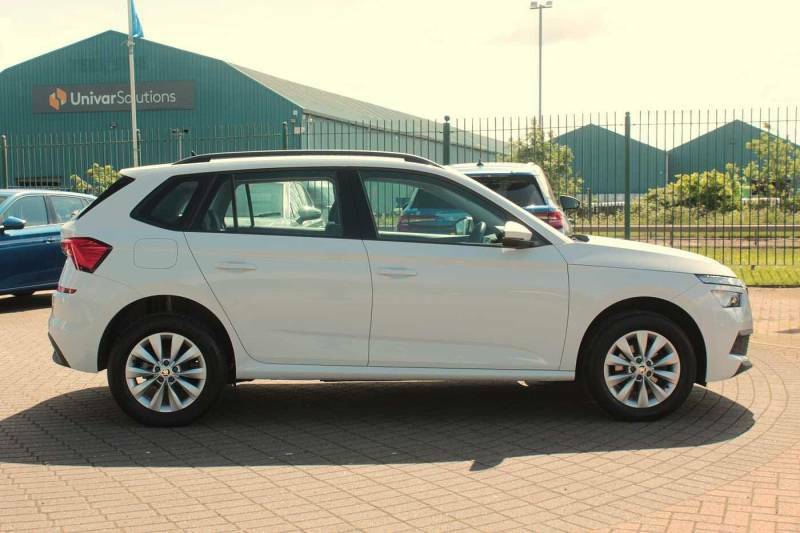 Skoda Kamiq 1.0 Tsi 95 S White #4