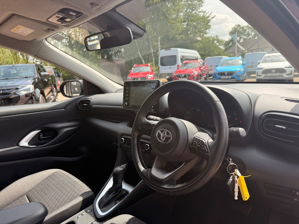 Toyota Yaris 1.5 Hybrid Icon Cvt LS23EUO Blue #3
