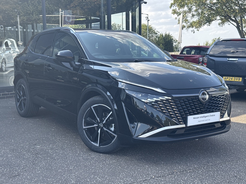Nissan Qashqai 1.3 Dig-t Mh 158 Tekna Xtronic Black