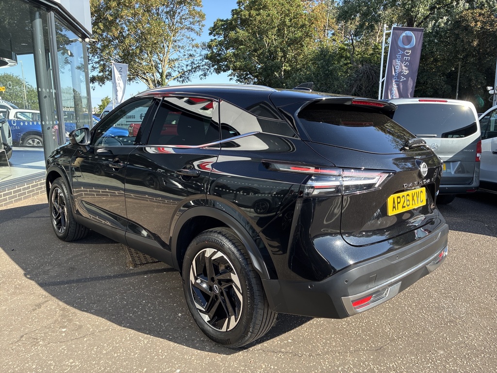 Nissan Qashqai 1.5 E-power N-connecta Black #2